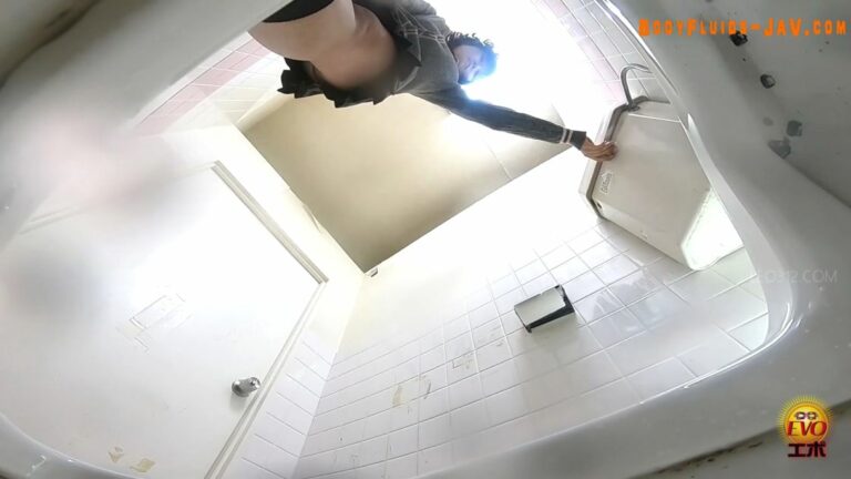 EE-660 和式トイレ隠しカメラ Japanese Style Toilet Hidden Cam (2023/FullHD/2.50 GB) 1.5177_EE-660