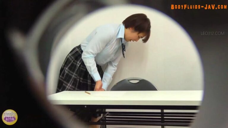 SL-586 膀胱破裂、大小便 Bladder Burst, Big Piss (2023/FullHD/5.59 GB) 1.5190_SL-586