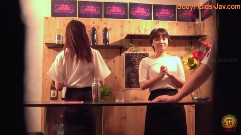 EE-553 Spycam the Toilet at Girls Bar ガールズバーのトイレをスパイカム (2021/FullHD/6.56 GB) 1.4468_EE-553