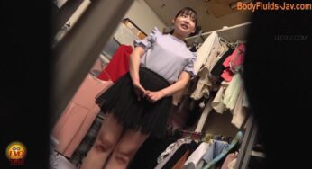 EE-524 Voyeur in the Toilet, Laser Beams of Female Urine (2020/FullHD/4.08 GB) 1.4302_EE-524