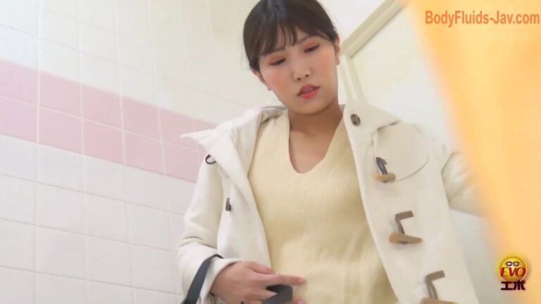 EE-579 Sounds in the Toilet, Farting with Feces (2022/FullHD/4.32 GB) 1.4669_EE-579