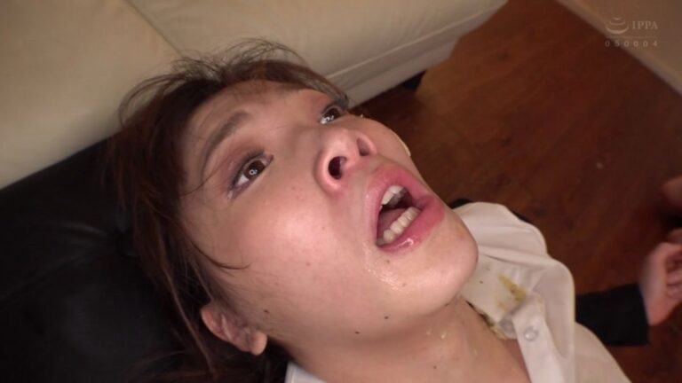 XRLE-028 Vomit Crazy Deep Throat Minami Sai 嘔吐クレイジーディープスロートミナミサイ (2022/FullHD/9.10 GB) 1.4557_XRLE-028