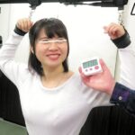 ATOM-326 パンチラ＆ポロリ連発！素人限定！拘束声出し我慢ゲーム 2… Amateur 企画 Voyeur モデル・お姉さん風 Aizawa Yurina, Sanada Miki