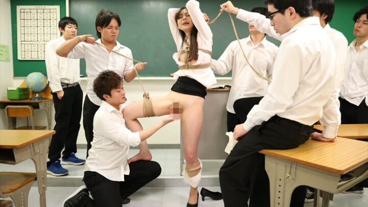 Screenshot 16 from XRW-792 Hina Tama Orgy Miniskirt Pajama Gangbang in the Classroom