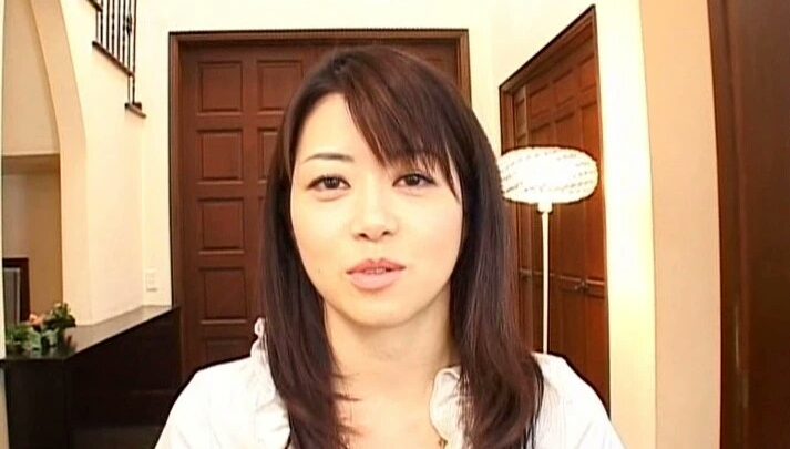 Screenshot 21 from DFE-016 Houjou Maki: My Humiliation, Please Watch It