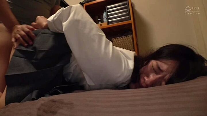 Screenshot 9 from DFE-033 Takanashi Yua: Private Punishment FEARLESS SM Lolita Humiliation
