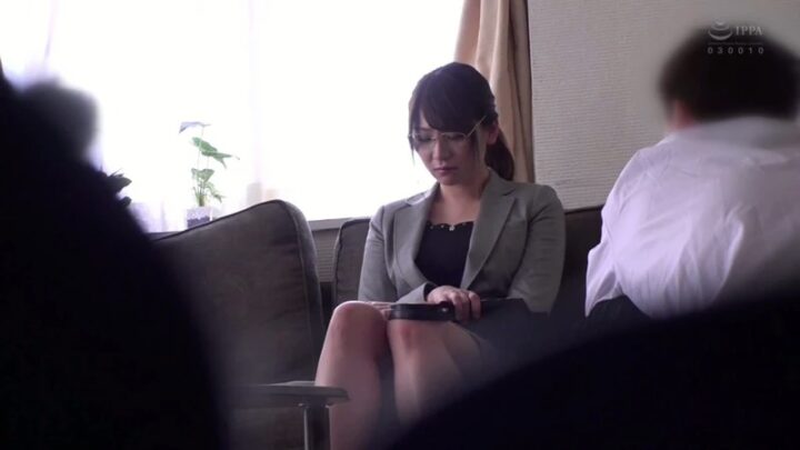 Screenshot 20 from DFE-039 Kase Nanaho: The Timid Teacher’s Desperate Megane Zemen Bukkake Orgy