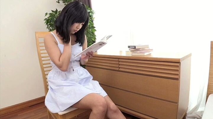 Screenshot 17 from EKDV-599 Takasugi Mari: When My Girlfriend Wore a Bondage Outfit. The M Me and the S Me—Which One Do You Like? Crystal Image Handjob Fellatio Handjob Zermen Boots Facesitting