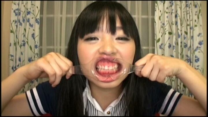 Screenshot 6 from LIA-213 Sonoda Akiko, Ogawa Nao Beautiful Girls’ Oral Cavity Observation PHILIA Pool Club Entertainment