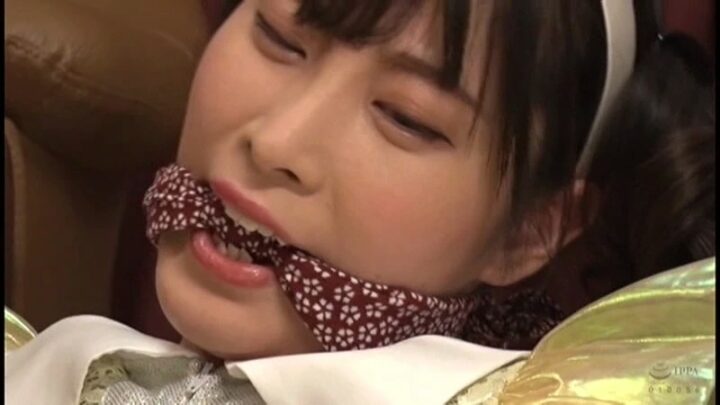Screenshot 6 from CMC-226 Hazuki Momo: Trapped in the Meaty Abyss – Female-Directed SM Artist Mahiro Uchida 110-Minute Collect Training