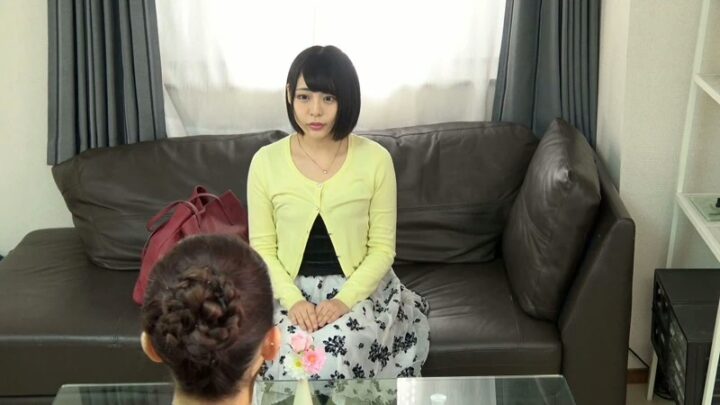 Screenshot 5 from Hatano Yui, Kayama Ai: High-Class OIL ESTHE Wives’ Golden Shower & Piss Drinking Awakening