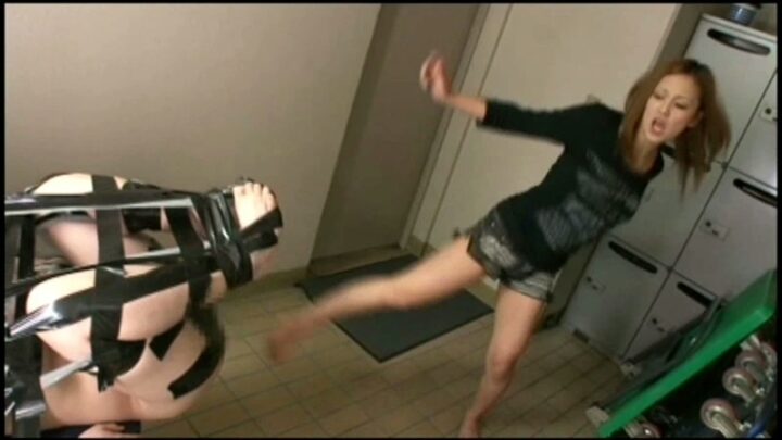 Screenshot 12 from NFDM-161 Golden Pussy 48 Hands: Golden Restraint (M Male) – Kaduki Aika, Shinohara Nami, Ryoumiya Ramu