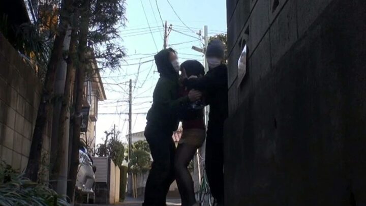 Screenshot 11 aus ZRO-047 Futari Tsuma: Wife Rape 2