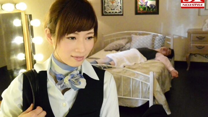 Screenshot 9 from SNIS-498 Okuda Saki: Springtime Cabin Attendant Rental Version Costume S1 (Eros Number One Style)
