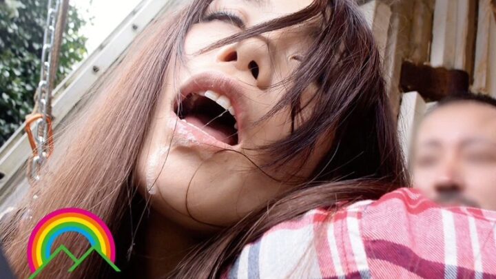 SORA-138 Kamiyama Nana (28 Years Old) Half-Korean Beauty Endures Humiliation with 3P Outdoor Exposure… Amateur Wife Model のスクリーンショット 5