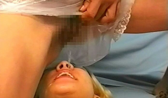 Screenshot 7 from BDMD-101 CHANGE MY DIRTY DIAPERS Other Scat Skatolo Alpha International