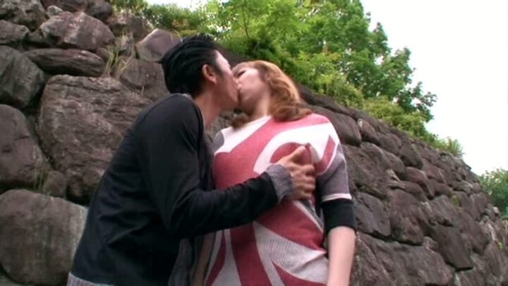 Screenshot 21 from PSHD-09 Premium Shemale Hanasaki Fuuka Exposed in Public