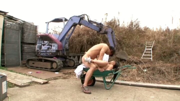 Screenshot 16 from RDD-101 Prestige: Girls Who Work Out at Construction Sites Become the Favorite Targets of Male Workers – Real Document Finger Fuck