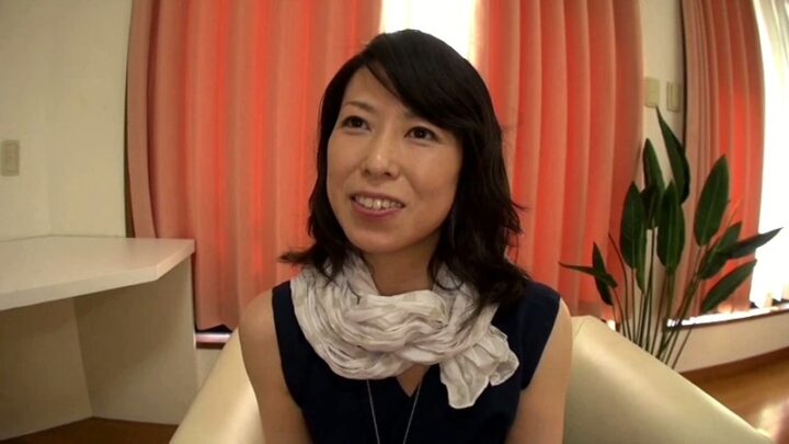 Screenshot 16 from STD-02: Maid Toilet Slave Under the Bed – Complete Feces Management 2: Coprophagy, Koharu Egawa, Voyeur, Hidden Camera, Feces