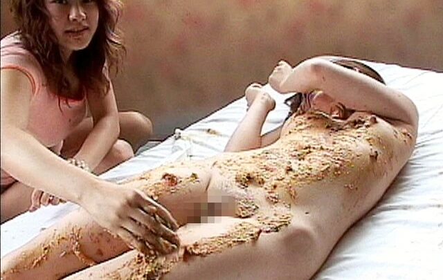 Screenshot 7 from TMD-027 ALL IN★ ONE Golden Shower Scat Girls