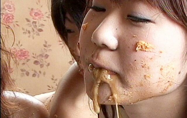 Screenshot 4 from TMD-027 ALL IN★ ONE Golden Shower Scat Girls