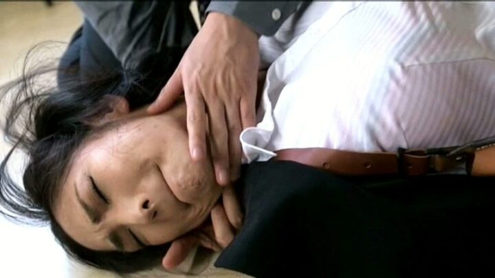 Screenshot 21 from REAL-442 Anal Intrusion Interrogation: Three-Hole Torture by the Sadistic Female Interrogator, Hinata Rinna, Irama Tied Riding Position Bondage