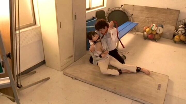 Screenshot 17 from REAL-470 Chibana Meisa: Maestra bajo vigilancia, Meiisa Chihana, grandes pechos, insulto, orgía, retirada de bragas, uniforme de colegiala, violación