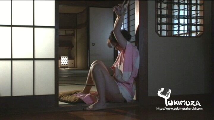 Screenshot 20 from YUHS-004 Kawajun Hinami: Silk Bondage, Four-Handed Shibari Seduction