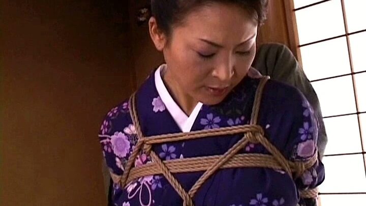 Screenshot 4 from DSE-663 Satsuki Ryouko, Yoshiyuki Junko: SM Aunt 120 Minutes – Mature Woman Bondage Techniques