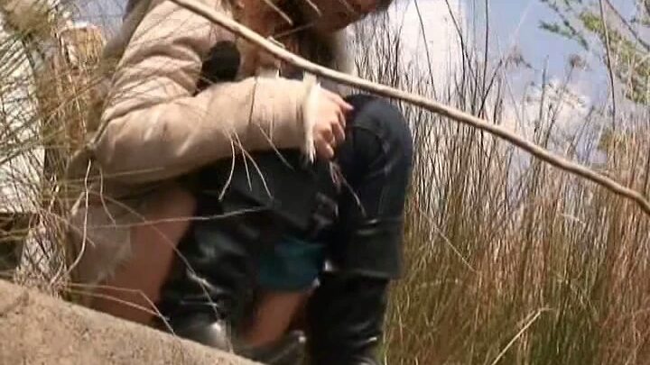 Screenshot 8 from JAMA-005 너무 귀엽지만 참을 수 없어!! 숨겨진 카메라가 사랑스러운 소녀의 야외 성행위와 분비물을 포착하다 - StyleArt / Mousou Zoku
