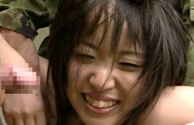 Screenshot 19 aus HAVD-373 Hoshizuki Arisu: Mad Desire - Analvergewaltigung und Entjungferung durch einen Arzt! Hibino Planning