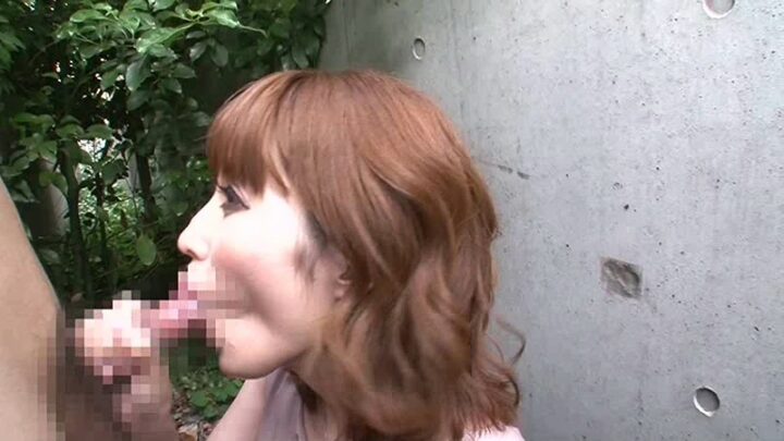 Screenshot 10 from HAWA-079: Tener sexo con otros hombres en secreto mientras estoy casada, 'Nunca he bebido realmente el semen de mi esposo'... Película Natural Cosmo