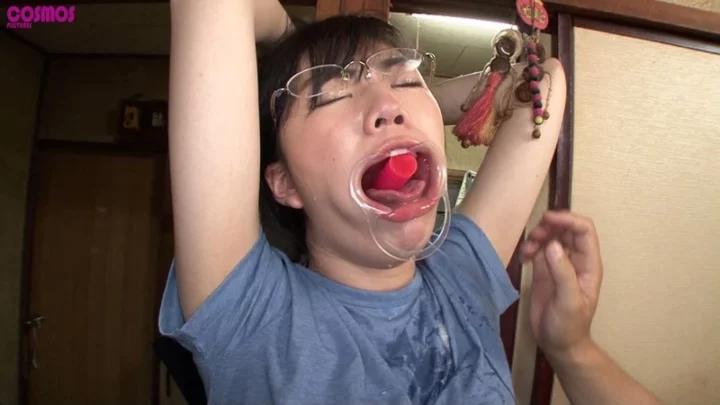 Screenshot 17 from HAWA-224：一位26岁的已婚女性，身材高挑纤细，在一家工厂中沉沦于堕落——精液耗尽、乱伦、饮酒和极端腐败