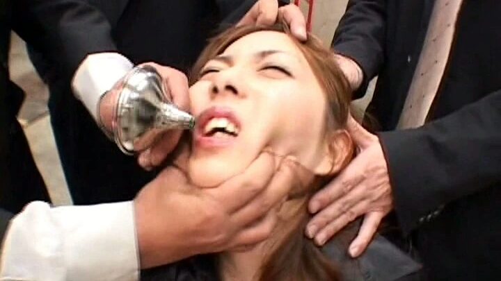 Screenshot 20 from HBAD-097 Female Spy Interrogation: Electromagnetic Pulse Attack, Mizusawa Maki Golden Showers 120 min Actress Rape
