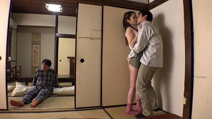 Screenshot 10 from HBAD-370 瀬戸すみれ：繼女與繼母的禁忌激情 - 被迫絕望，她成為男人的玩物