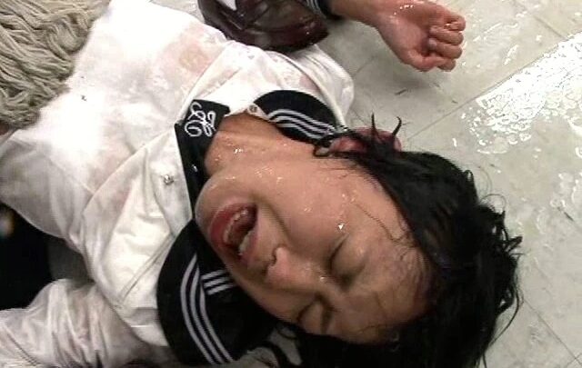 Screenshot 17 from IESP-225 澤井真帆 爆炸內衣：其他羞辱，極端女學生