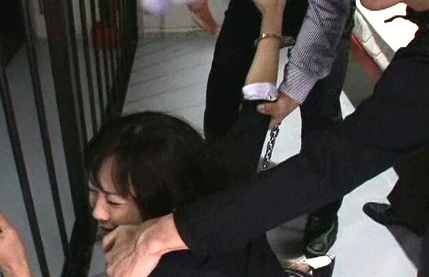 IESP-413 堀口夏美：女性身体公開シリーズ、第4幕 - 濡れて魅力的な公然セックスパフォーマンス のスクリーンショット 21