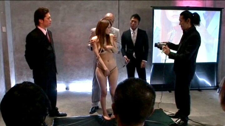 Screenshot 21 from IESP-532 Kouya Satsuki: Public Acme Performance 13, Naughty Wife Planning 106 Minutes, Actress
