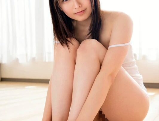 Screenshot 2 from KMHR-023 Toyonaka Arisu: The Great Chaos of a Pious Girl’s Awakening! A Shy Girl’s First Time in a Perverted Household