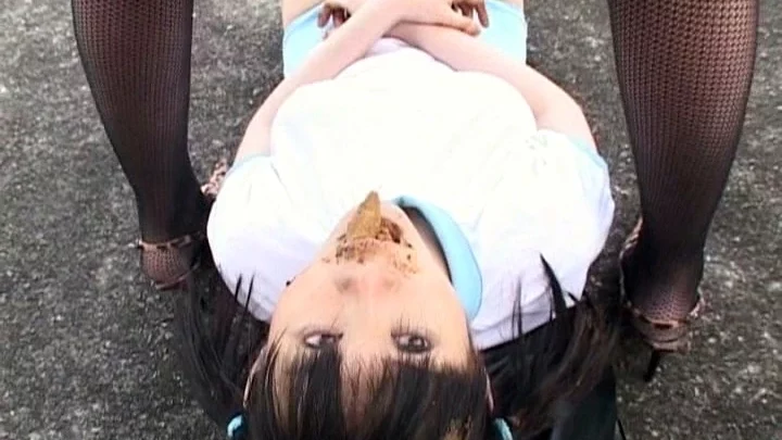 Screenshot 18 from KUSP-022 시코이 제메: 아름다운 젊은 소녀들과 함께하는 대규모 배설물 오르기, 골든 레전드 빅뱅 버전. 기타 페티시 200분 배설물 섭취 자연 고양이 배설물