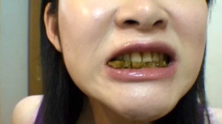 Screenshot 14 from KUSP-022 시코이 제메: 아름다운 젊은 소녀들과 함께하는 대규모 배설물 오르기, 골든 레전드 빅뱅 버전. 기타 페티시 200분 배설물 섭취 자연 고양이 배설물