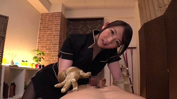 MANE-006 二階堂ユリ: 男性エステサロンでの乱暴なアナルセックスで顧客を精液を吸い取られたゾンビに変える男性エスコート のスクリーンショット 9
