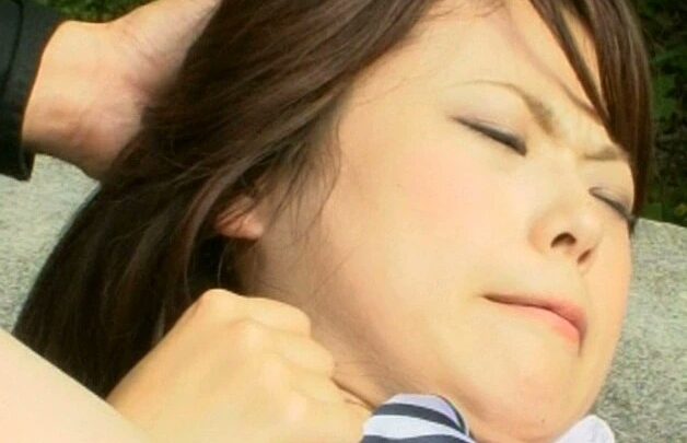 Screenshot 19 aus NHDT-568 Yuuki Aoi: High School Mädchen mit üppigen Figuren, 10-Personen-Fetisch-Team, andere Fetisch-Schülerinnen NATURAL HIGH