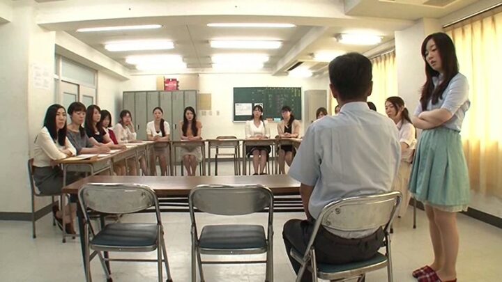 Screenshot 21 from NHDTA-712 Chino Azumi: Natural High Matures Summer Special – Group Punishment for the Innocent Father Framed by a Teacher, Rape and Humiliation