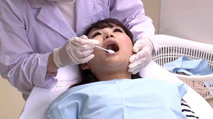 Screenshot 12 from RCT-983 Kitagawa Yuzu: Becoming a Whistle Doctor, Injecting Semen into the Patient’s Mouth… Costume Nurse, Female Doctor