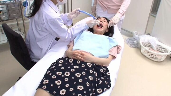 Screenshot 13 from RCT-983 Kitagawa Yuzu: Becoming a Whistle Doctor, Injecting Semen into the Patient’s Mouth… Costume Nurse, Female Doctor