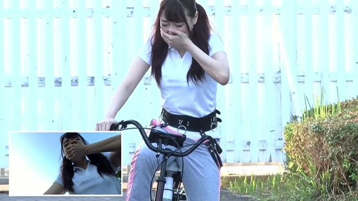 Screenshot 20 from RCTD-026 橋本真央，渋谷香穂，桜野由奈 HYPER 电动按摩器自行车 120 分钟项目喷水