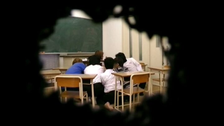 Screenshot 21 from SACE-072 制服中的公共射精：女学生苏由纪子