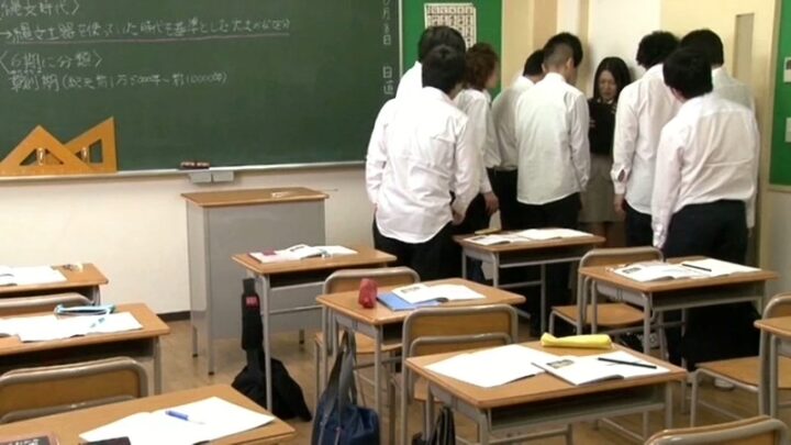 Screenshot 20 from SACE-084 大塚恋（深海恋）新女教师在绝望的教室中被紧紧束缚，115分钟软性点播射精