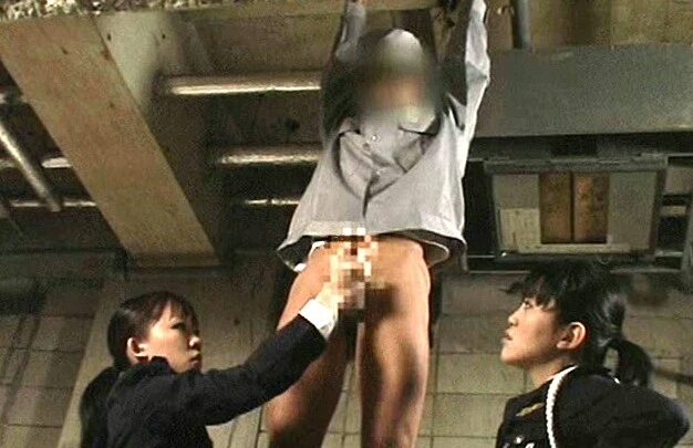 Screenshot 18 from SDDE-148 Traitement sévère d'un agent de la jeunesse par une fille délinquante - SOD Create (Soft On Demand)